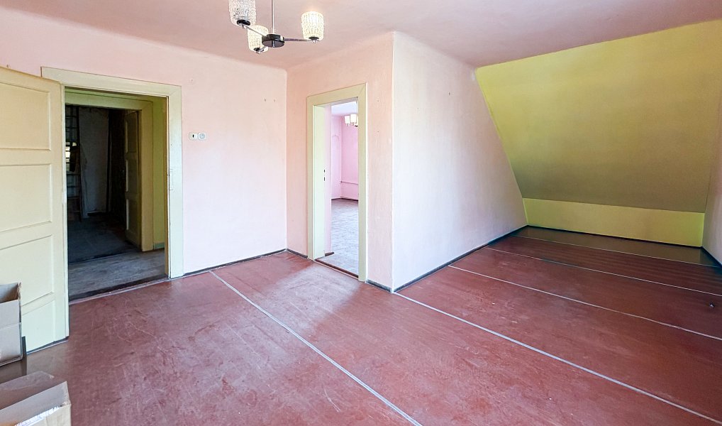 Prodej domu 180 m² s pozemkem 1 927 m², Milín – náhled fotky 11