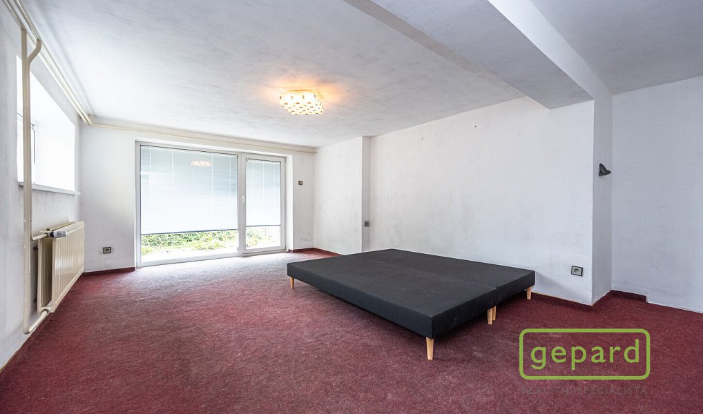 Prodej domu 204 m² s pozemkem 797 m², Sedlčany – náhled fotky 26