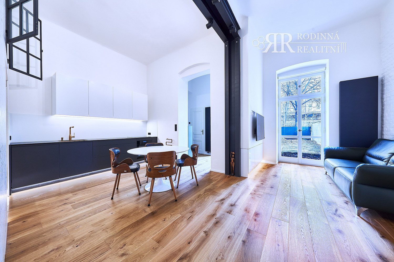 Prodej bytu 3+kk 92 m² — photo 2