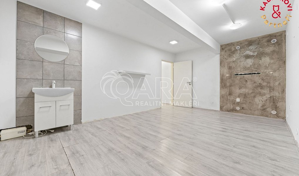 Prodej obchodních prostor 172 m², Brno – náhled fotky 17
