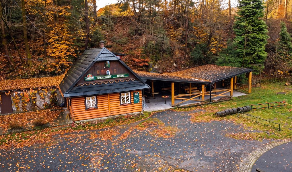 Prodej restaurace 150 m², Dolní Lomná – náhled fotky 5