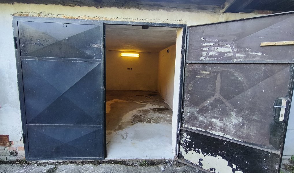 Prodej garáže - Bystřice pod Hostýnem, Bystřice pod Hostýnem – náhled fotky 3