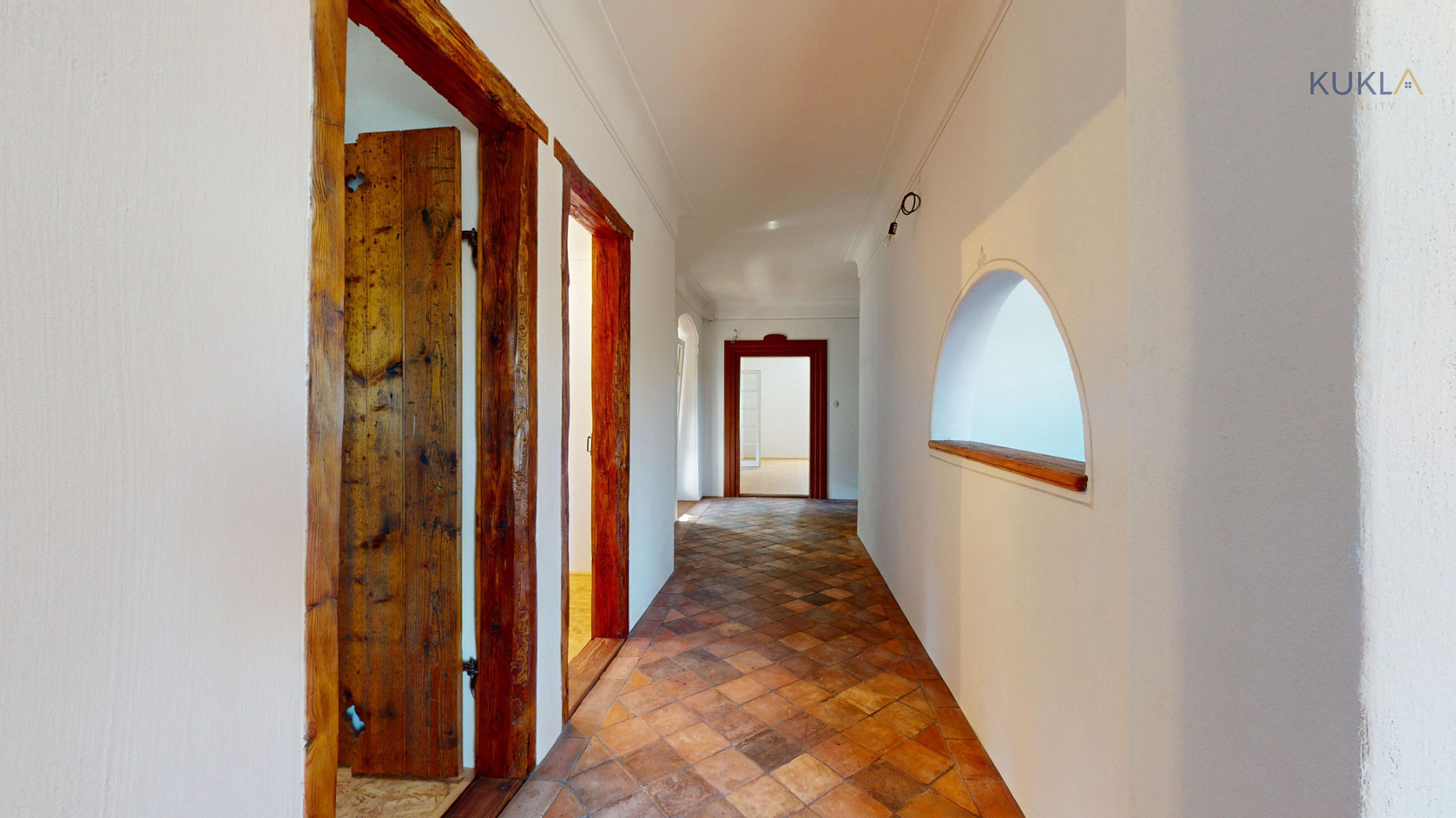 Prodej domu 380 m² s pozemkem 1 805 m² – fotografie 4