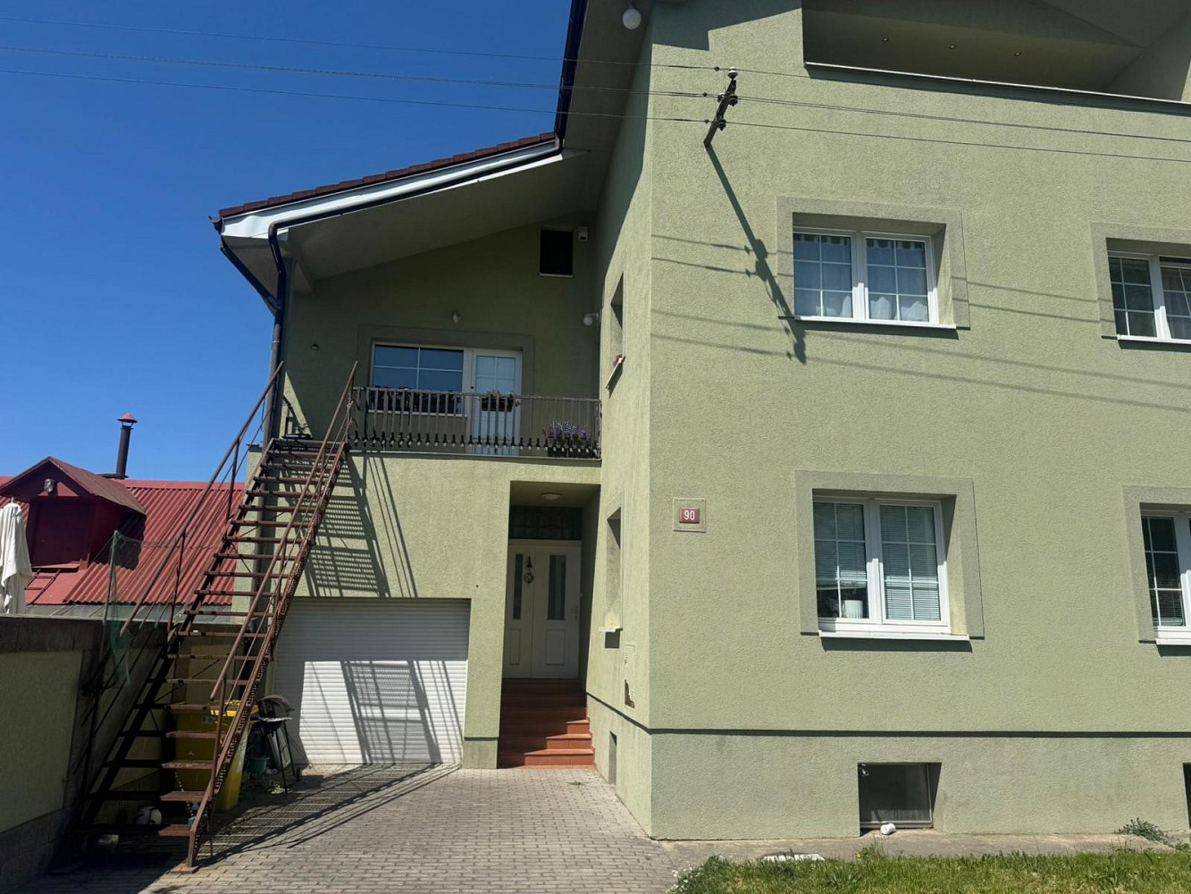 Prodej domu 283 m² s pozemkem 766 m² – pohled 3