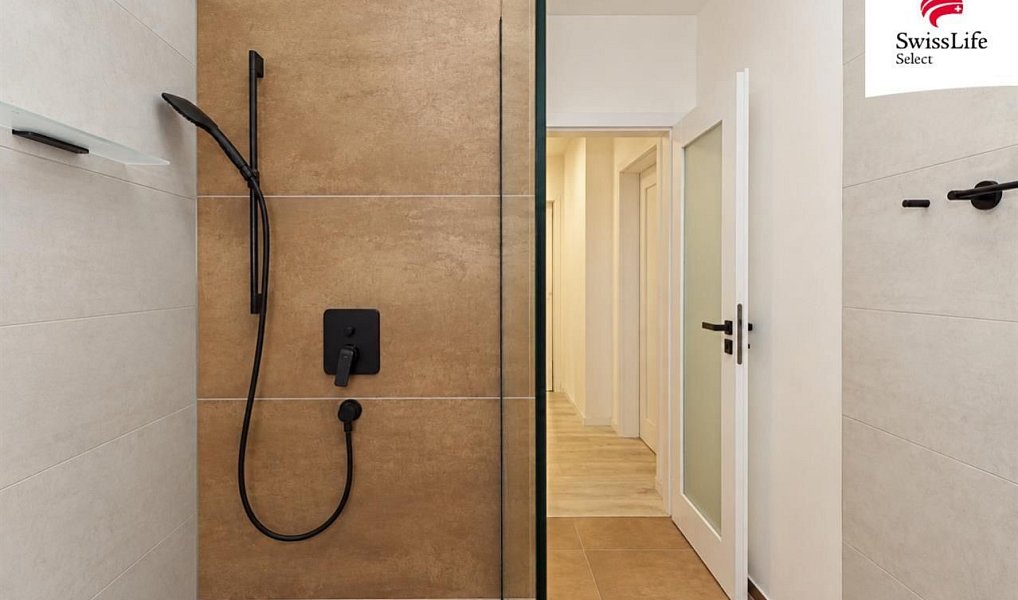 Prodej domu 290 m² s pozemkem 991 m², Znojmo – náhled fotky 14