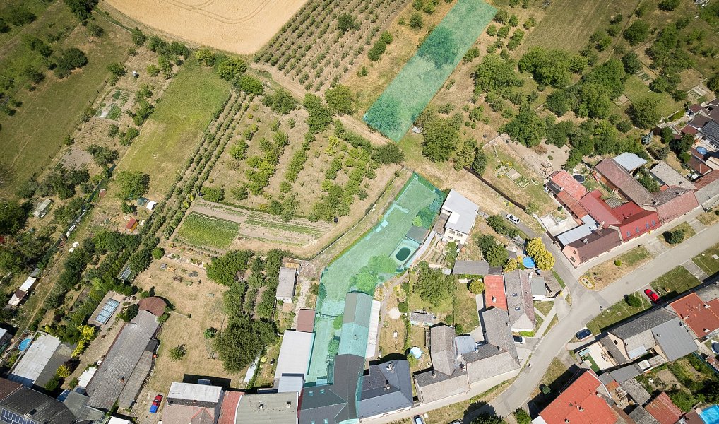 Prodej domu 450 m² s pozemkem 1 140 m², Roštění – náhled fotky 19