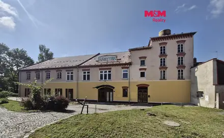 Pronájem obchodních prostor 695 m², náměstí Míru, Svitavy - Město