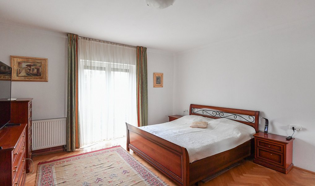 Prodej komerčního objektu (jiného typu) 665 m², Praha – náhled fotky 11