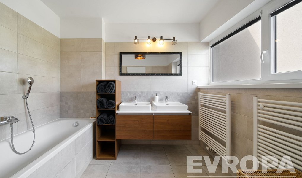 Prodej domu 130 m² s pozemkem 278 m², Plzeň – náhled fotky 10