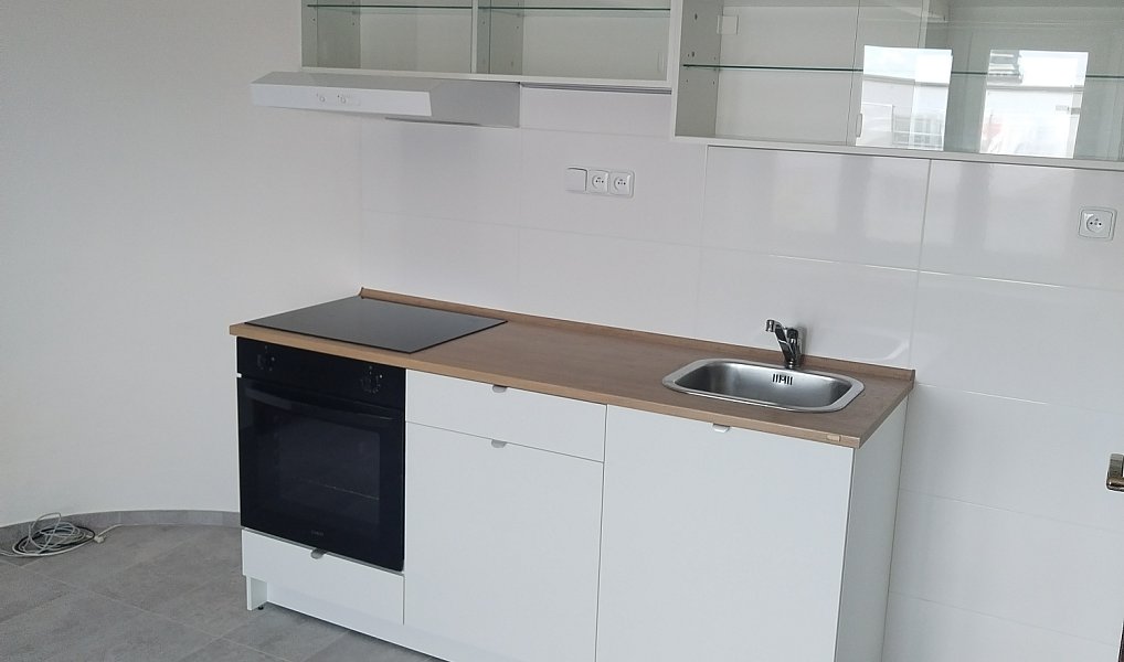Pronájem bytu 2+kk 52 m², Pardubice – náhled fotky 3