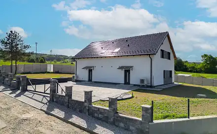 Prodej domu 224 m² s pozemkem 1 009 m², Chocenice, okres Plzeň-jih