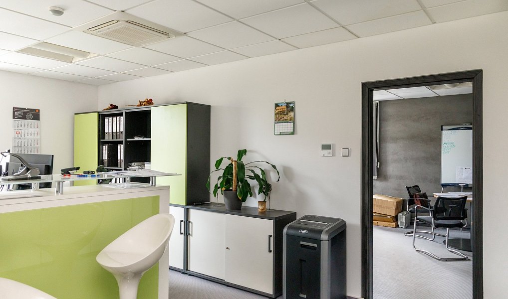 Prodej skladovacích prostor 1 813 m², Varnsdorf – náhled fotky 15