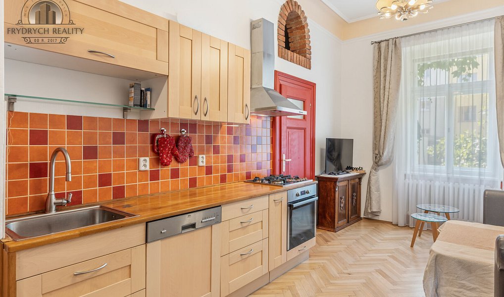 Pronájem bytu 1+1 45 m², Praha – náhled fotky 4