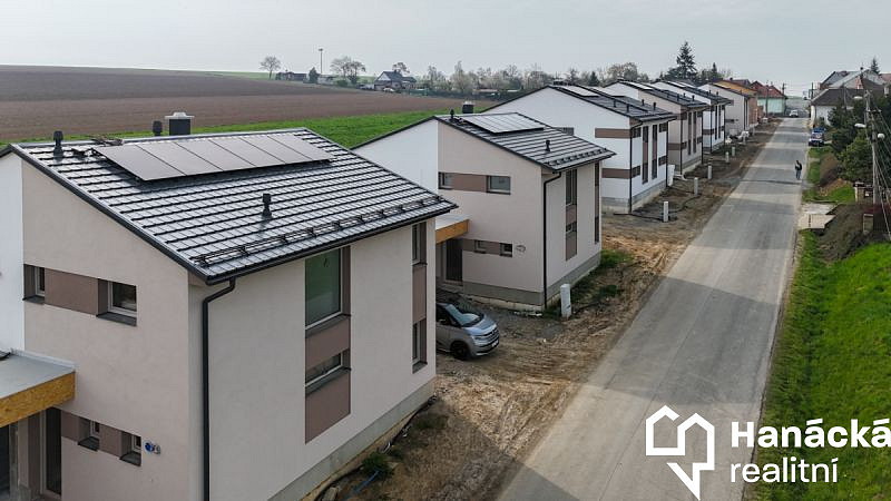 Prodej domu 150 m² s pozemkem 605 m² – fotografie 2
