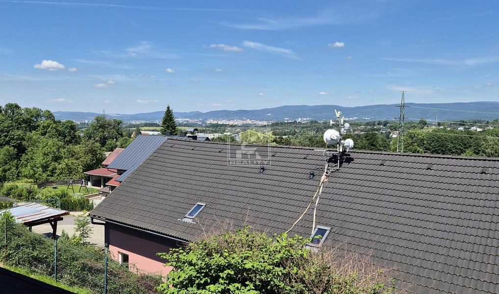 Prodej domu 138 m² s pozemkem 1 200 m², Šimonovice – náhled fotky 3