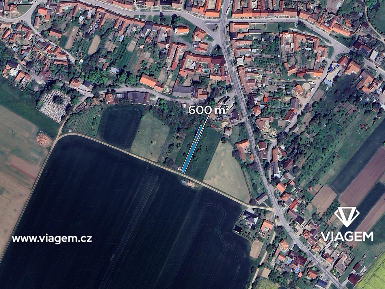 Prodej stavebního pozemku 200 m² – fotografie 2