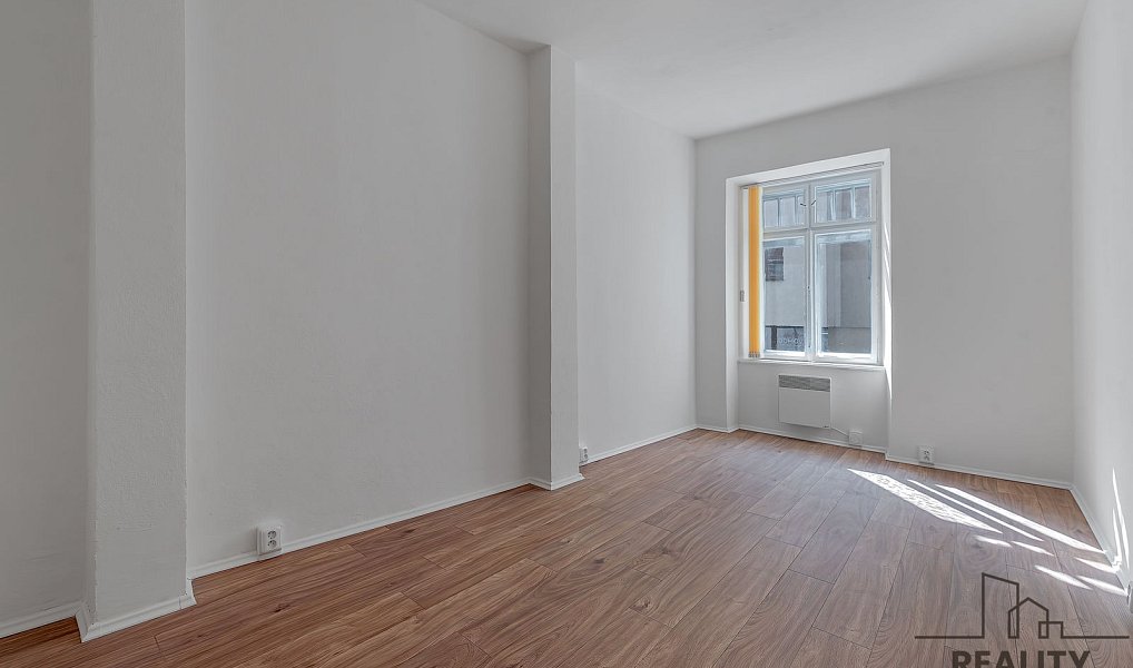Pronájem bytu 2+kk 43 m², Znojmo – náhled fotky 4