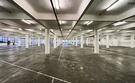 Pronájem skladovacích prostor 10 000 m², Vavrečkova, Zlín