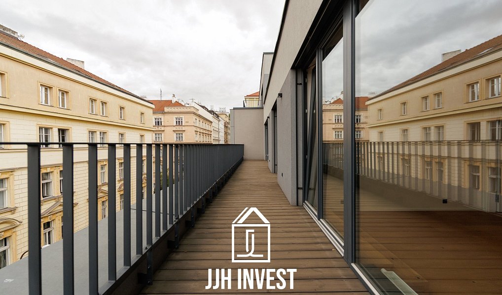 Prodej bytu 4+kk 136 m², Praha – náhled fotky 13