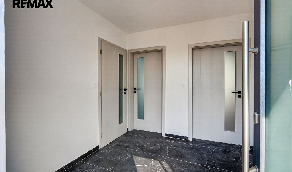 Prodej domu 224 m² s pozemkem 959 m², Dobšice – náhled fotky 13
