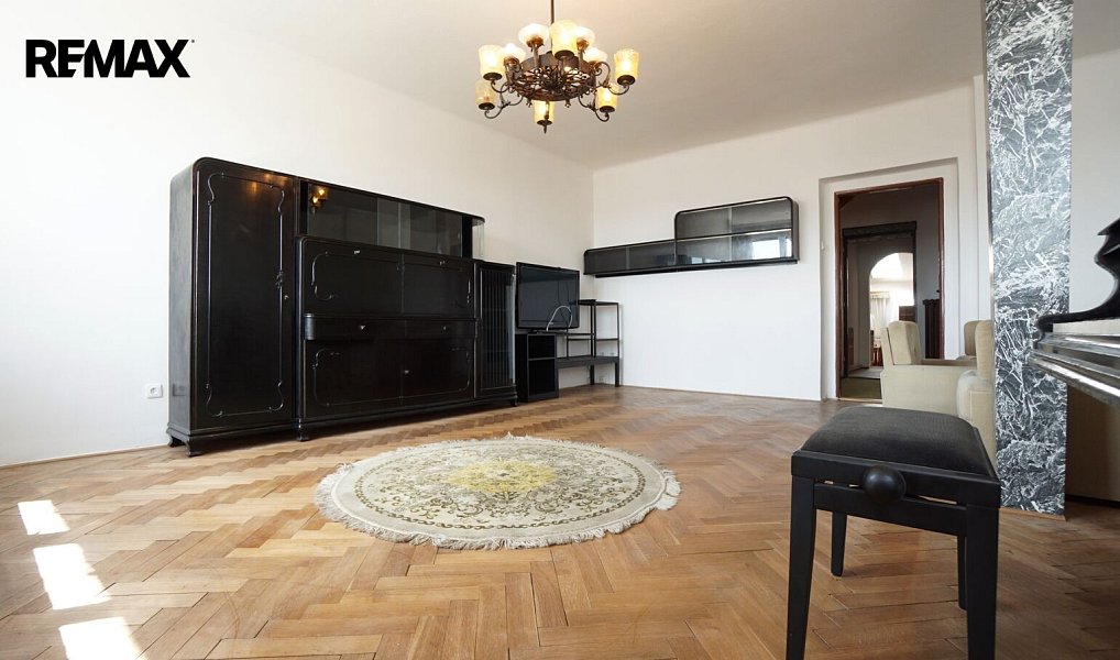 Pronájem bytu 4+1, 125 m², Vinohrady - Praha 2, Praha