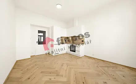 Pronájem bytu 1+kk 27 m²