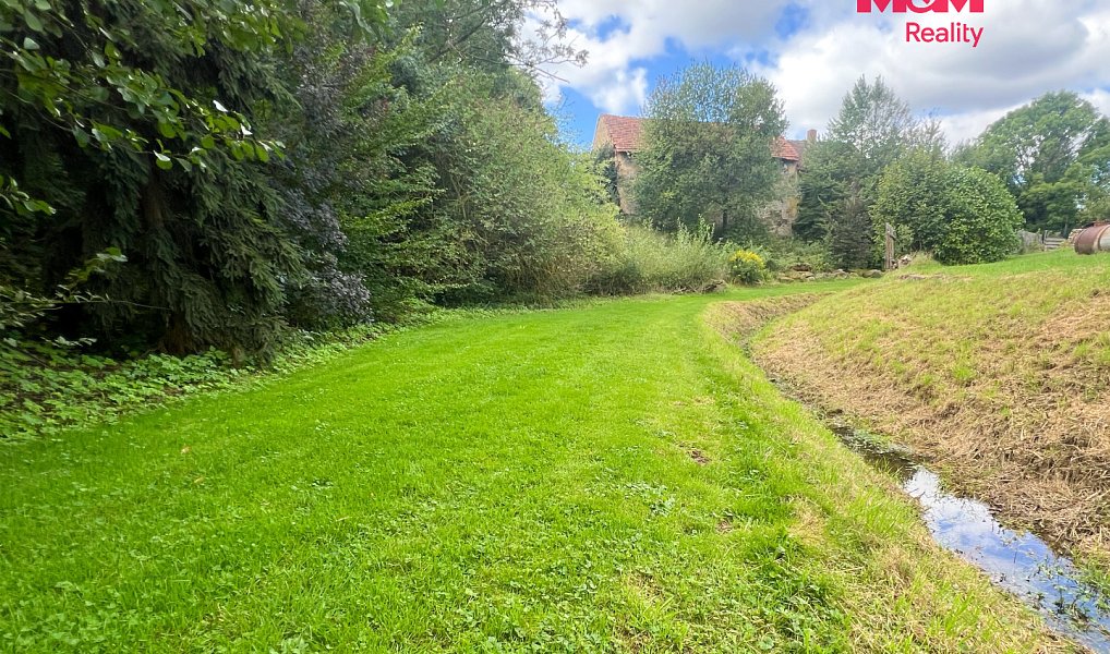 Prodej stavebního pozemku 16 025 m², Kostelec nad Černými lesy – náhled fotky 17