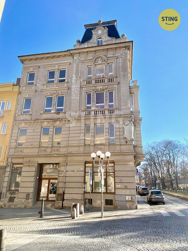 Prodej komerčního objektu (jiného typu) 2 050 m² – fotografie 3