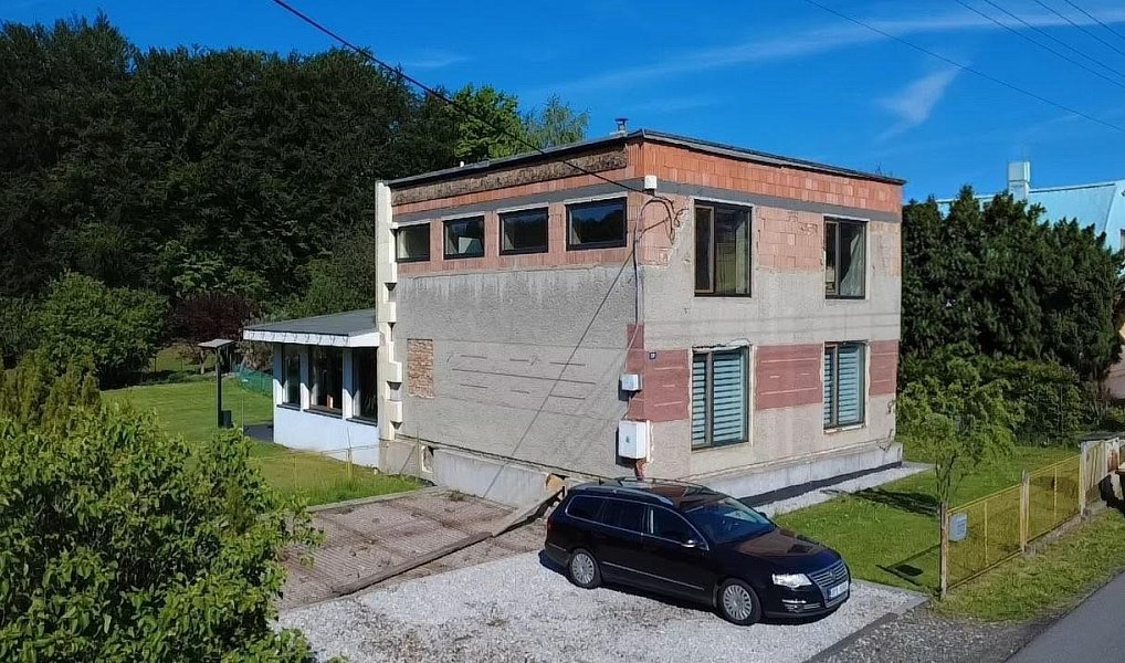 Prodej domu 190 m² s pozemkem 1 457 m², Kopřivnice – náhled fotky 3