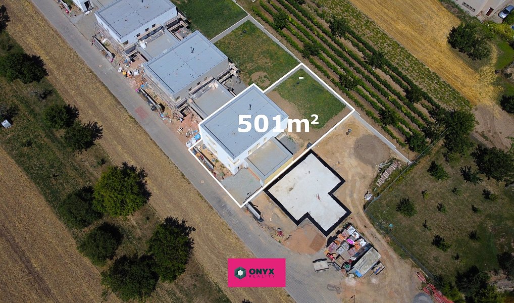 Prodej domu 242 m² s pozemkem 501 m², Rousínov – náhled fotky 6