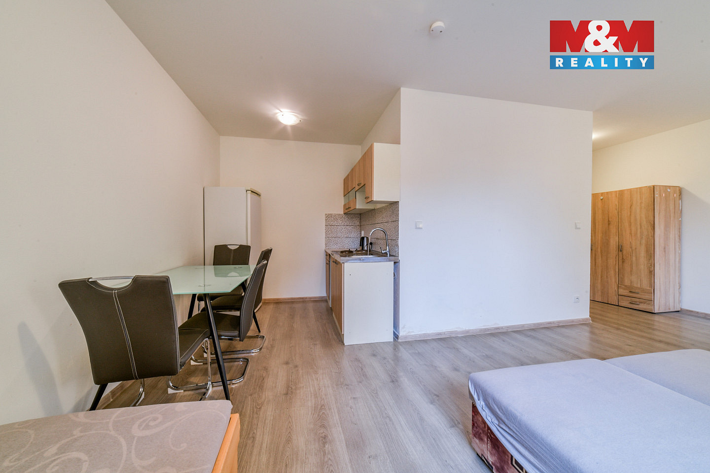 Prodej nájemního domu, činžáku 500 m² — photo 2