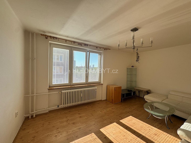 Pronájem bytu 2+1 57 m² – fotografie 4
