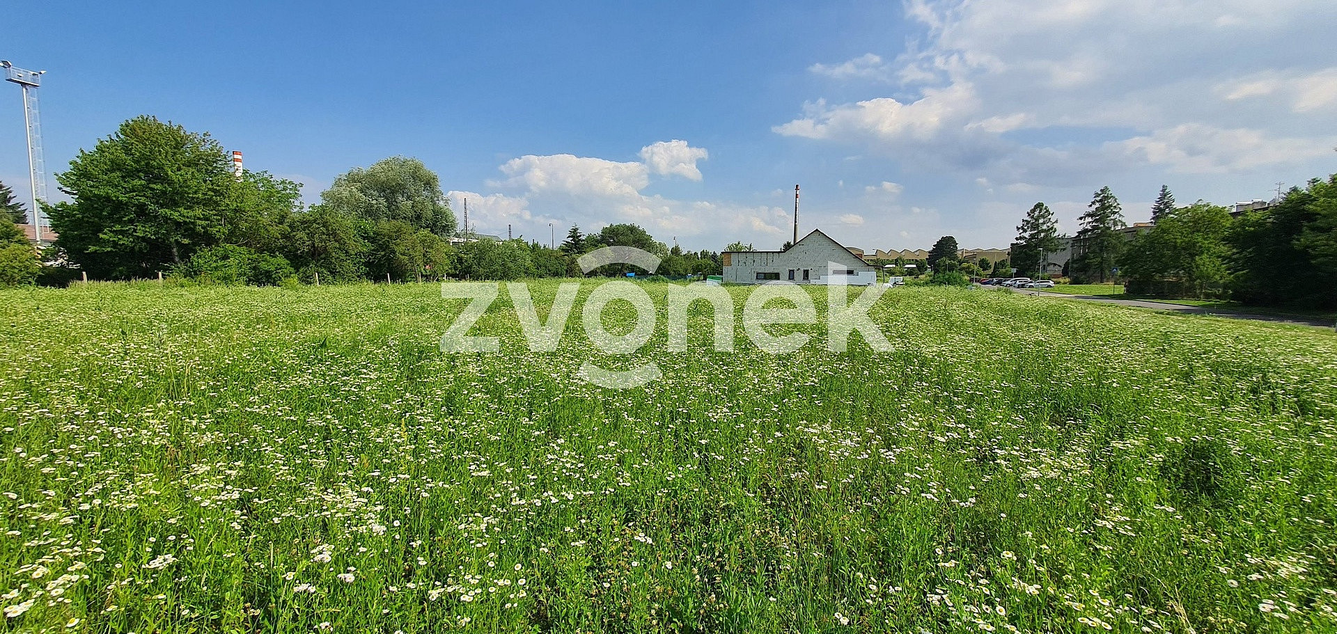 Prodej stavebního pozemku 1 019 m²