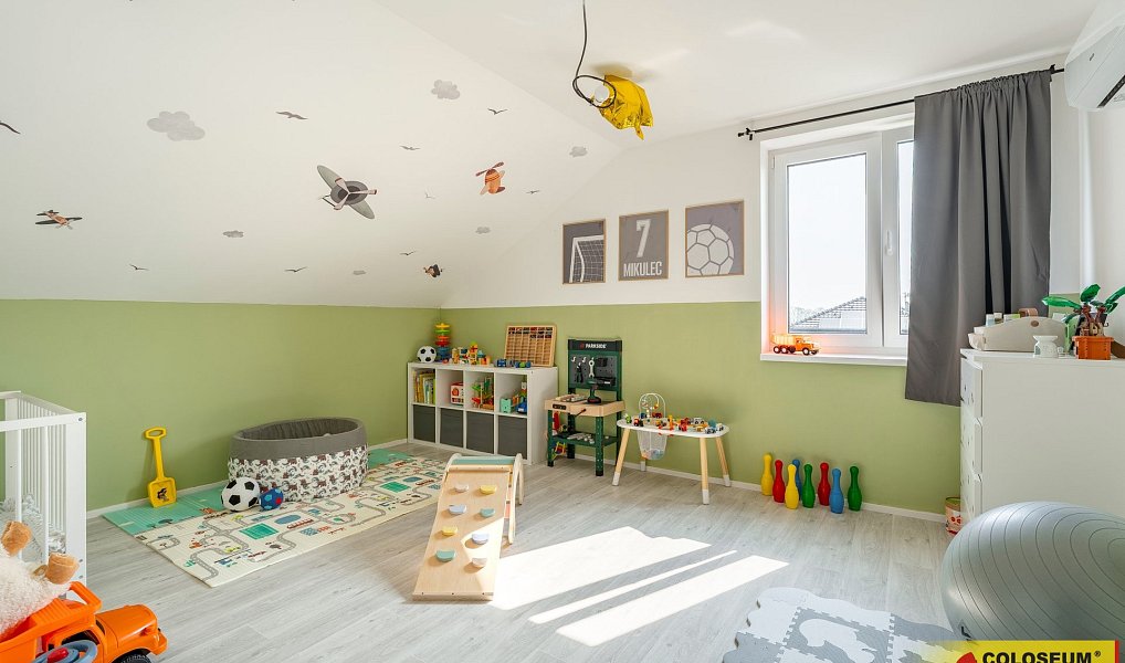 Prodej bytu 3+kk 107 m², Hrádek – náhled fotky 12