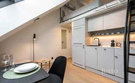 Prodej bytu 1+kk 49 m², Prvního pluku, Praha 8 - Karlín