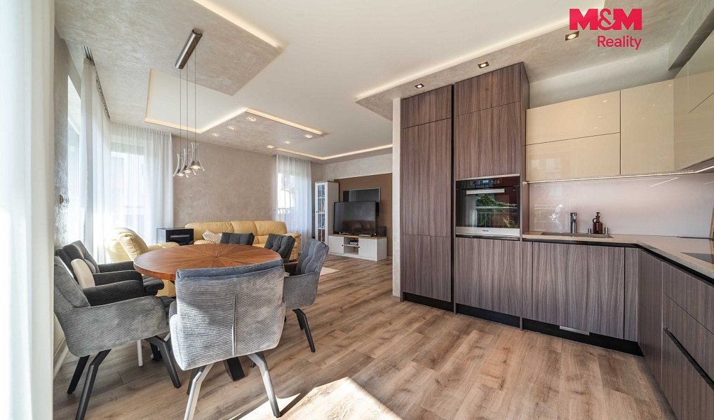 Prodej bytu 3+kk 79 m², Praha – náhled fotky 2
