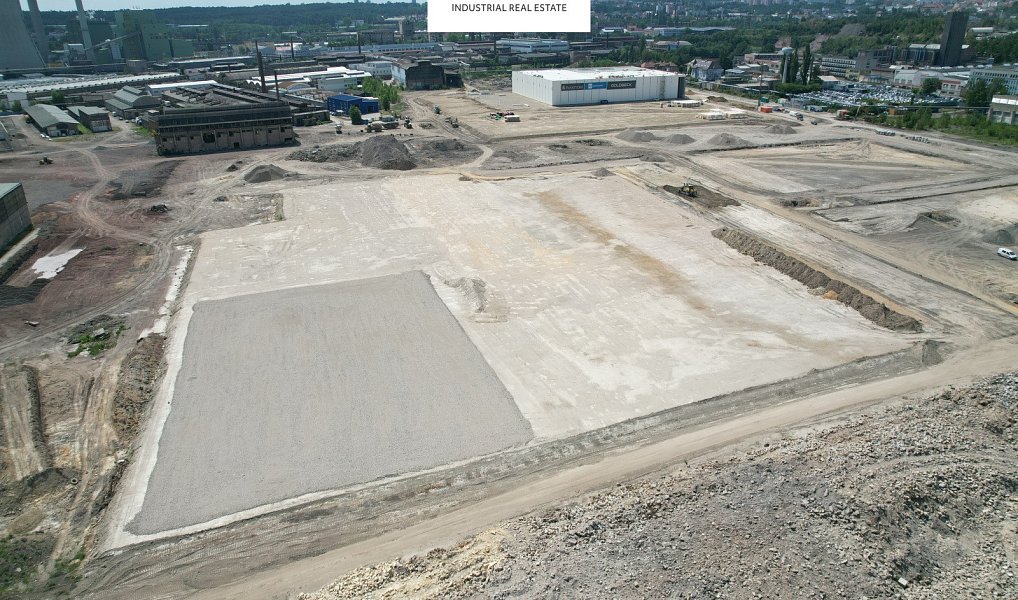 Pronájem skladovacích prostor 10 000 m², Kladno – náhled fotky 6