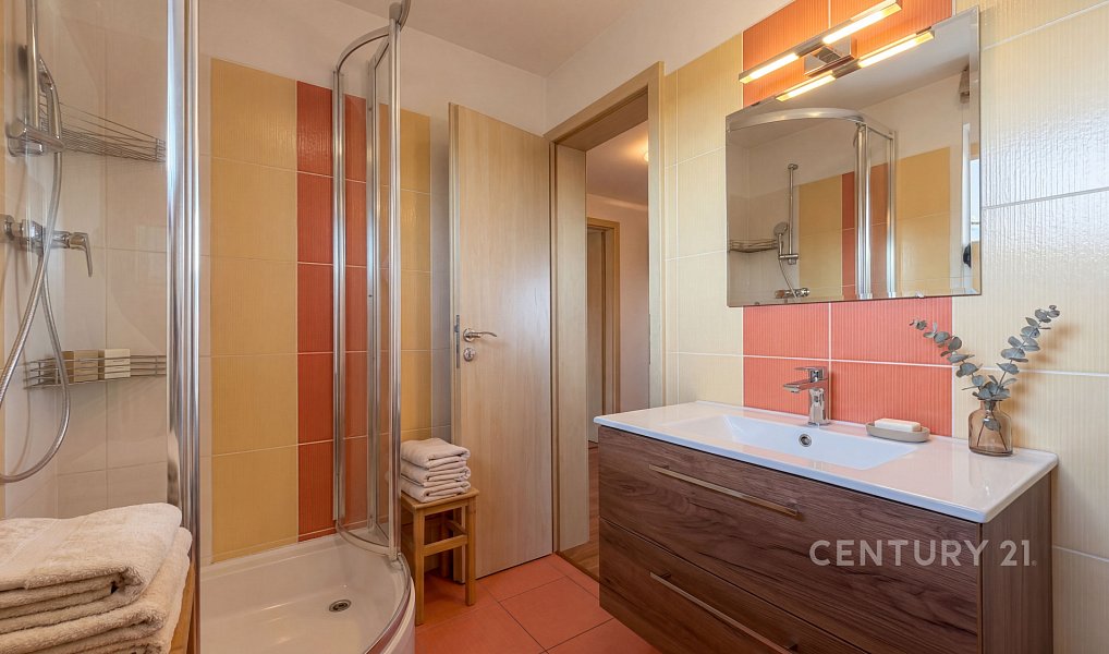 Prodej domu 112 m² s pozemkem 469 m², Syrovice – náhled fotky 4