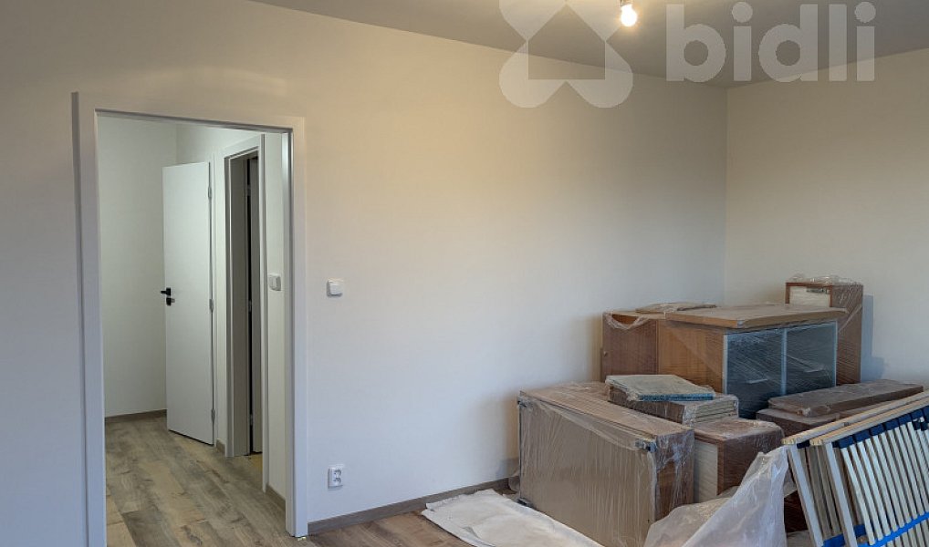 Pronájem bytu 3+1 88 m², Černošice – náhled fotky 10