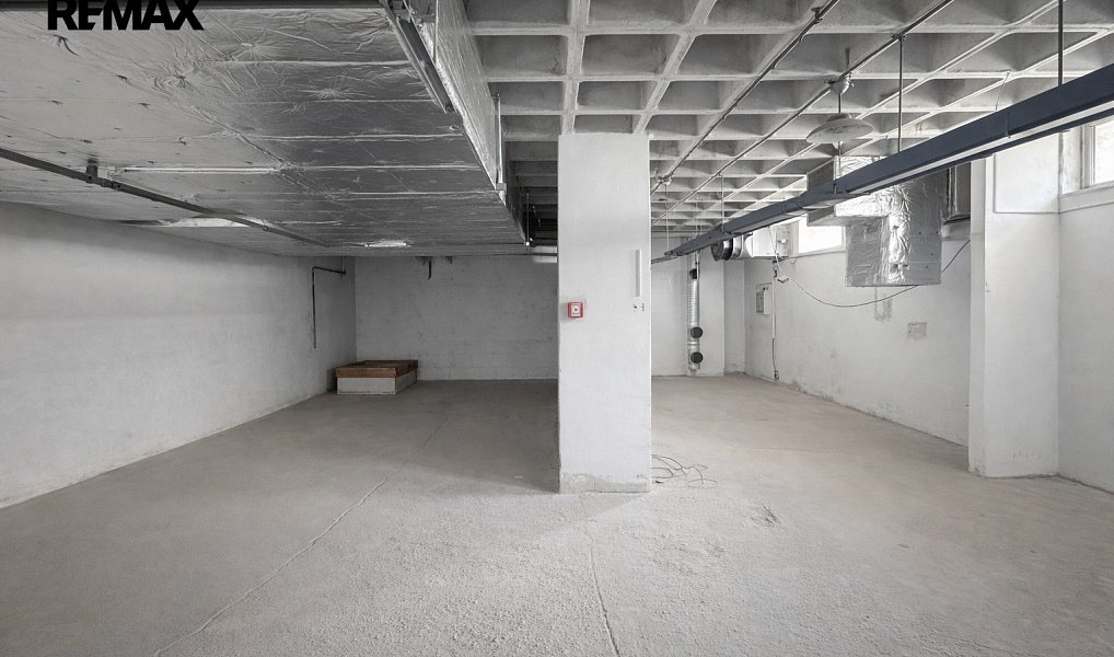 Pronájem skladovacích prostor 290 m², Plzeň – náhled fotky 9