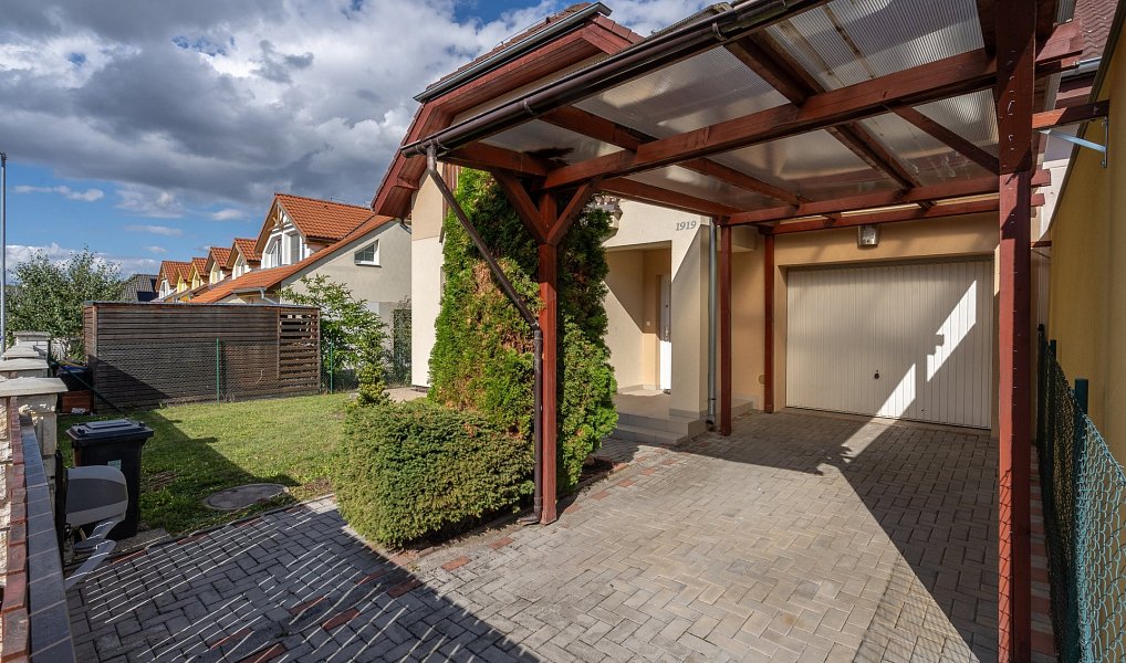 Prodej domu 190 m² s pozemkem 465 m², Hostivice – náhled fotky 14