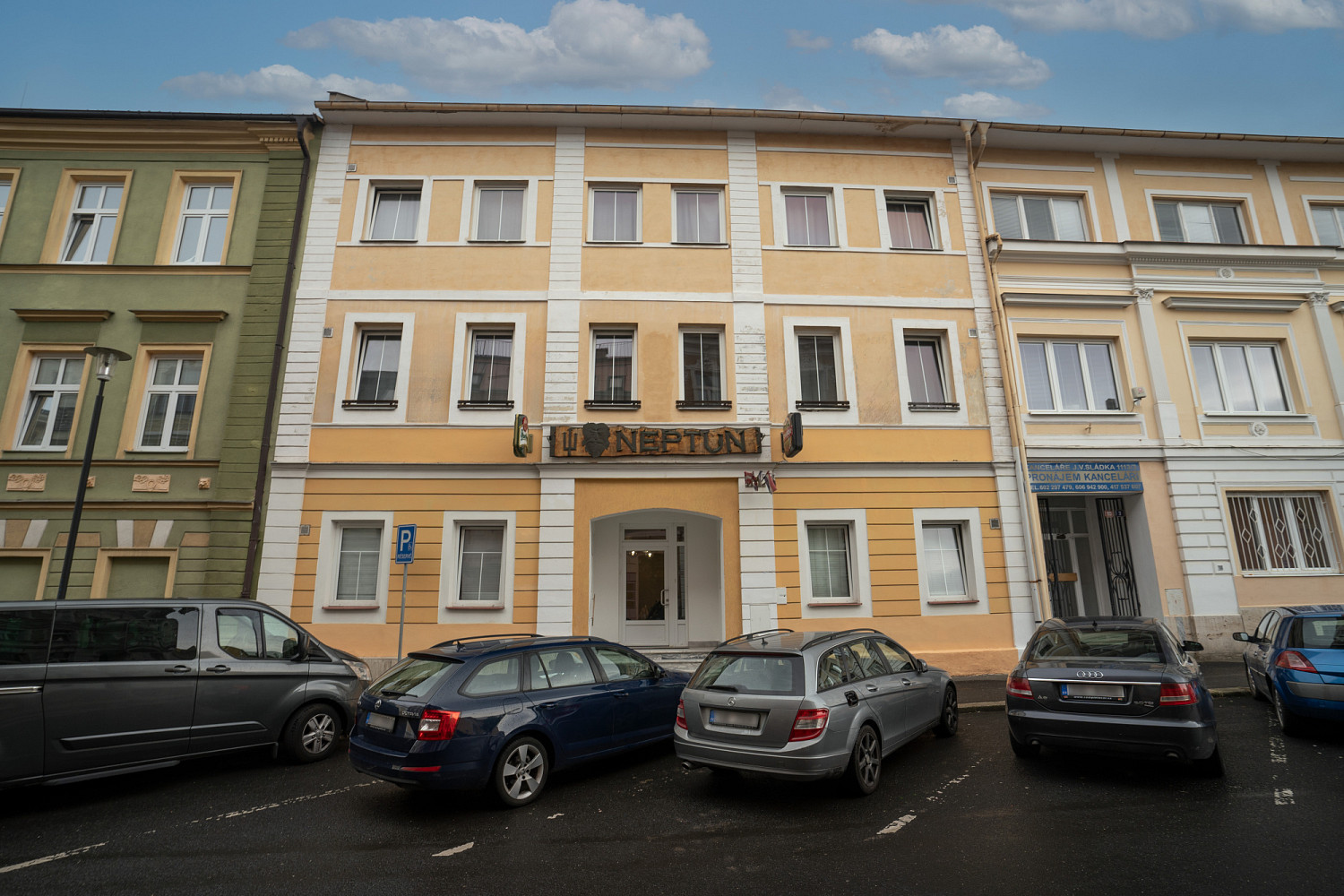 Prodej ubytovacího objektu 560 m²
