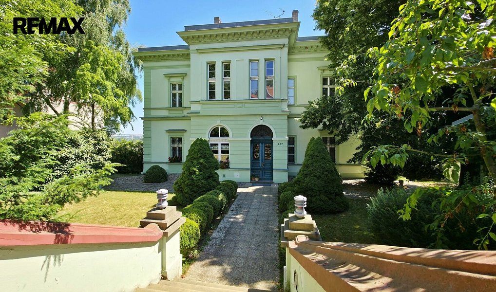 Prodej domu 683 m² s pozemkem 5 301 m², Žatec – náhled fotky 3