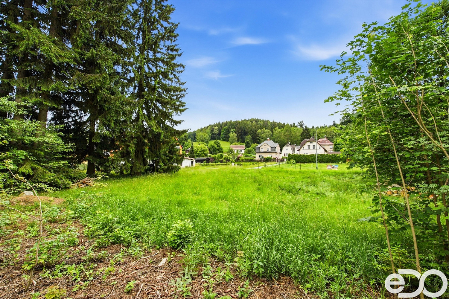 Prodej stavebního pozemku 1 182 m²