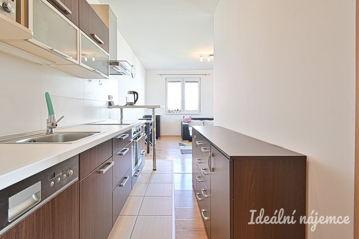 Pronájem bytu 2+kk 47 m² – fotografie 5