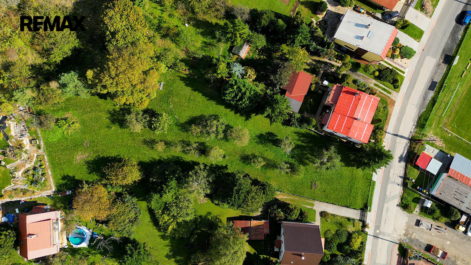 Prodej stavebního pozemku 2 359 m²