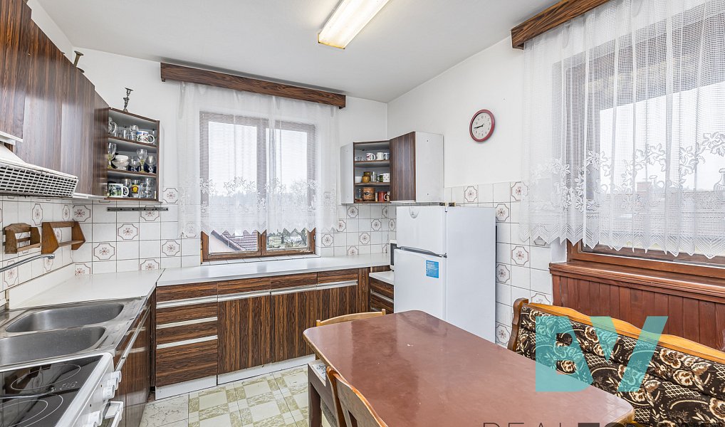 Prodej domu 308 m² s pozemkem 731 m², Praha – náhled fotky 24
