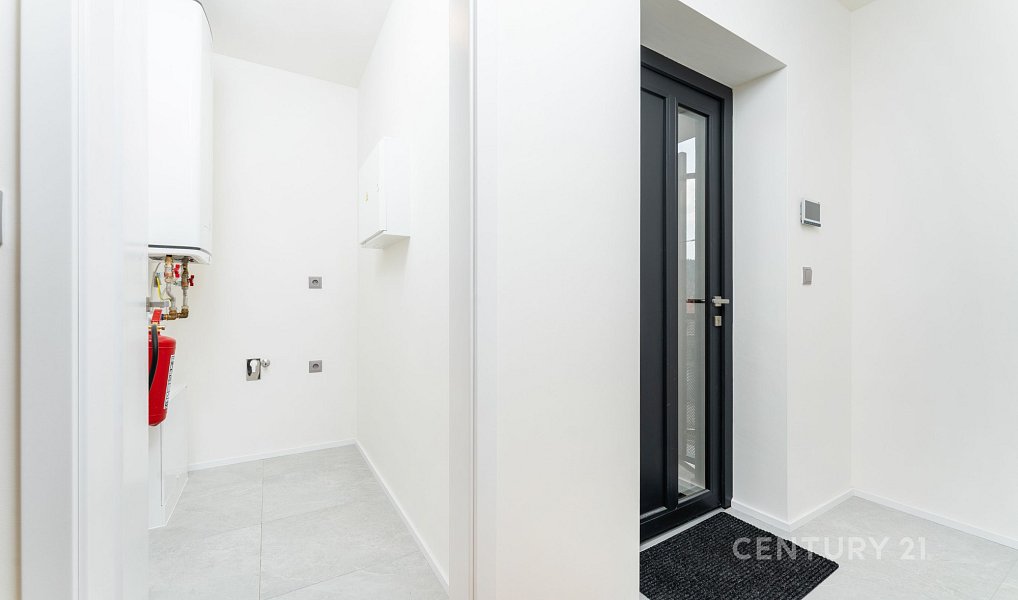Prodej bytu 3+kk 73 m², Štěchovice – náhled fotky 20