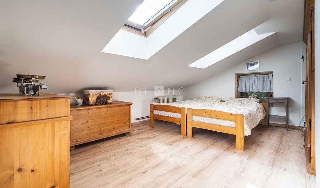 Prodej domu 161 m² s pozemkem 984 m², Praha – náhled fotky 9
