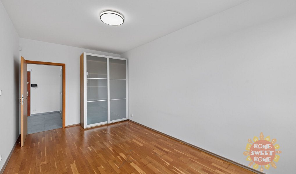 Pronájem bytu 2+kk 50 m², Praha – náhled fotky 8